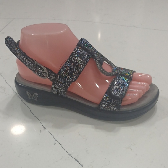 Alegria Black Sandals with Silver Accents Sz36 Might Fit 6-6.5 Pre-owned Leather - Picture 1 of 13